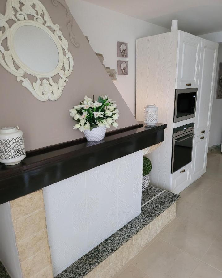 La Casa Delle Rose 1 Villa Giba Екстериор снимка